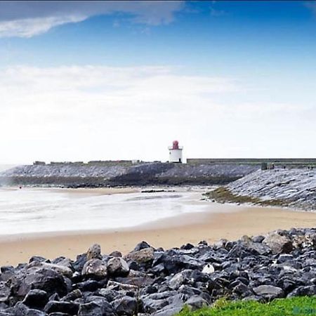 Appartement Harbour Loft! Newly Refurbished 3 Bed Flat! à Burry Port Extérieur photo