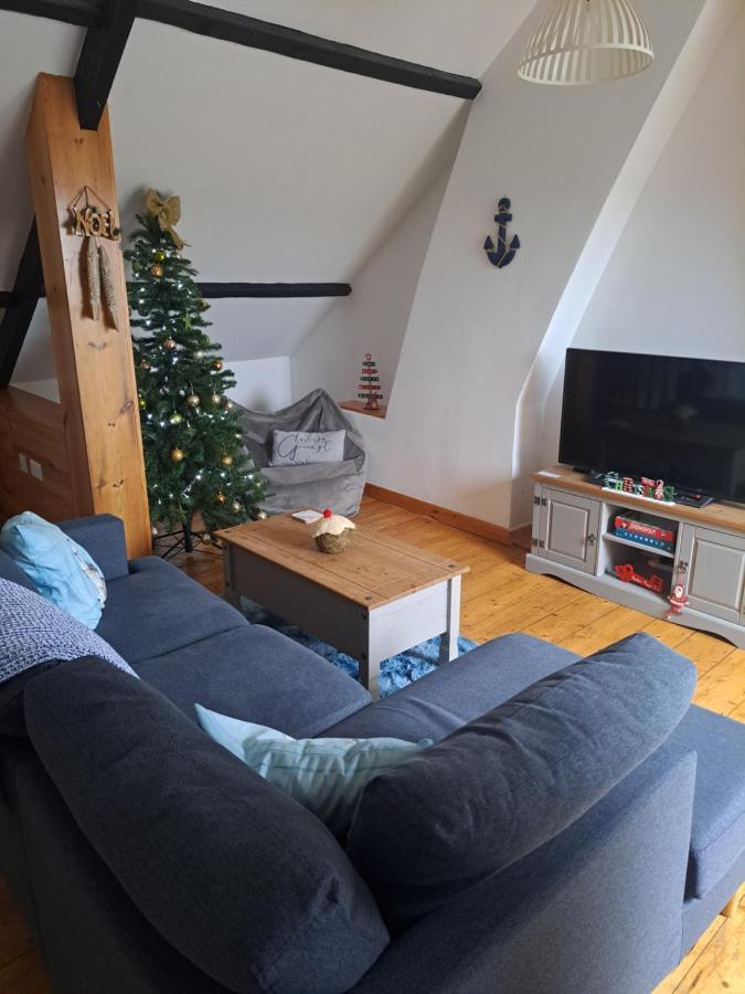 Appartement Harbour Loft! Newly Refurbished 3 Bed Flat! à Burry Port Extérieur photo